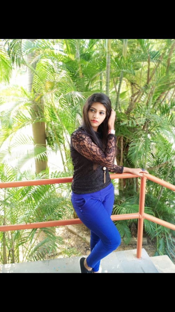 Aditi is the genuine real-call girl in Pune with all the services.