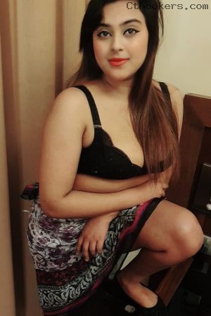 College girl Payal is giving Callgirl services in just 3,000